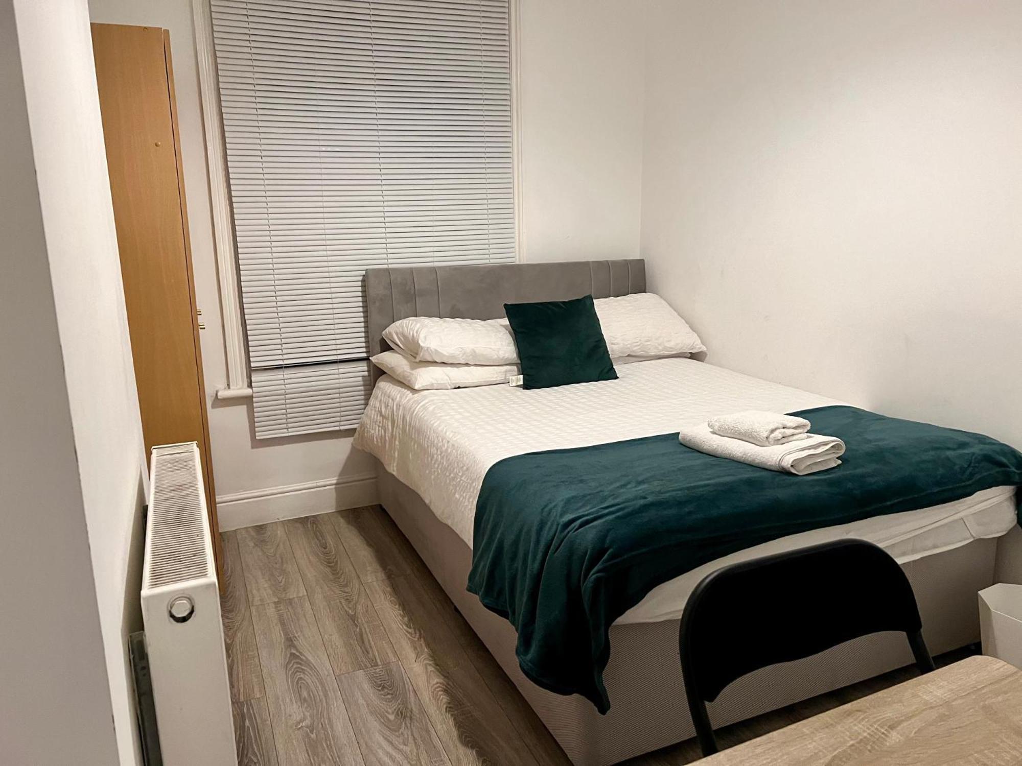 The Coral Guest House 1 Fratton Park Portsmouth Ngoại thất bức ảnh