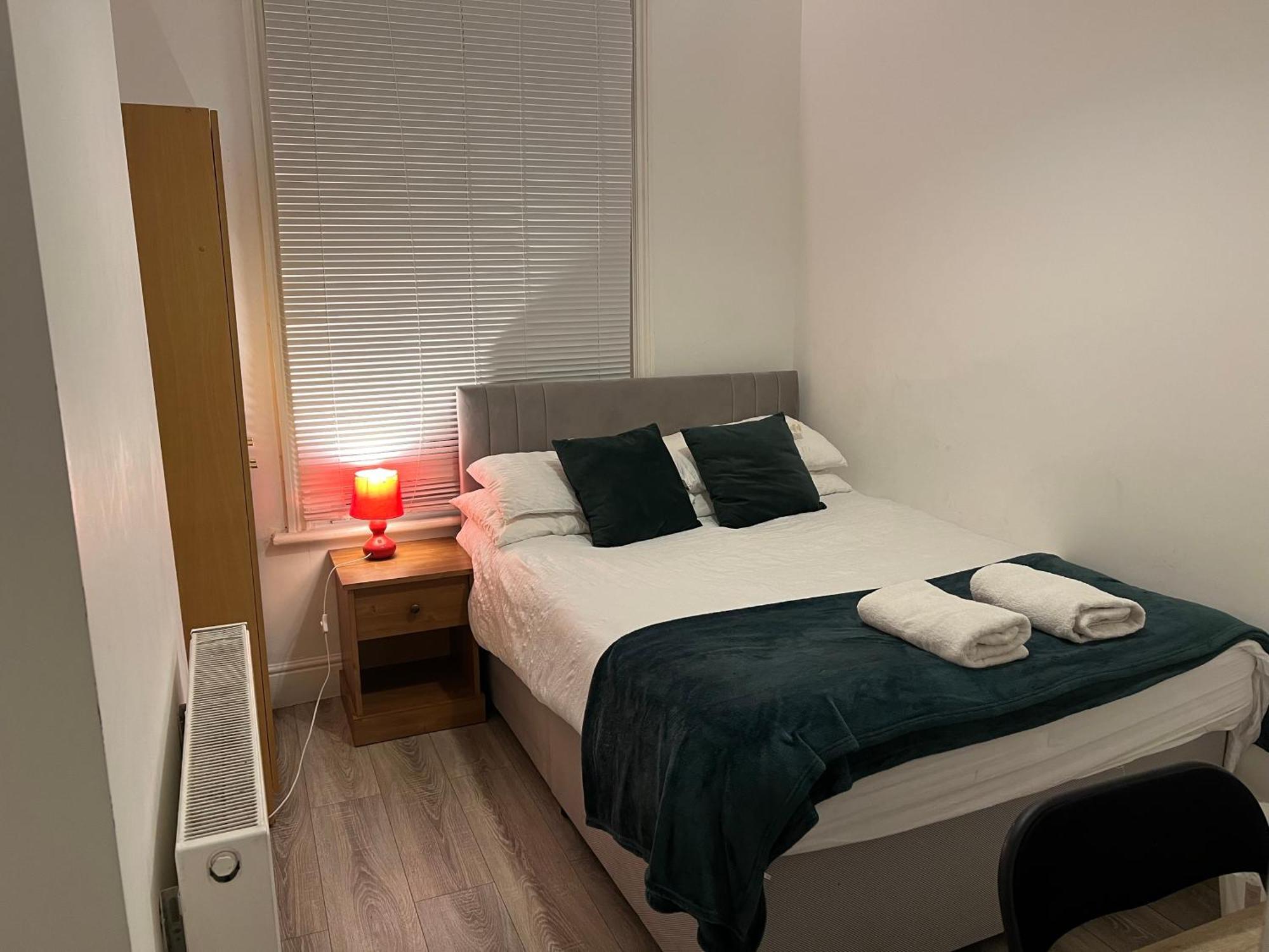 The Coral Guest House 1 Fratton Park Portsmouth Ngoại thất bức ảnh