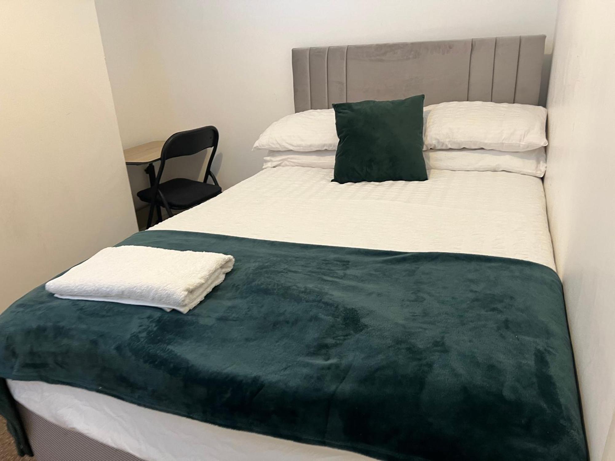 The Coral Guest House 1 Fratton Park Portsmouth Ngoại thất bức ảnh
